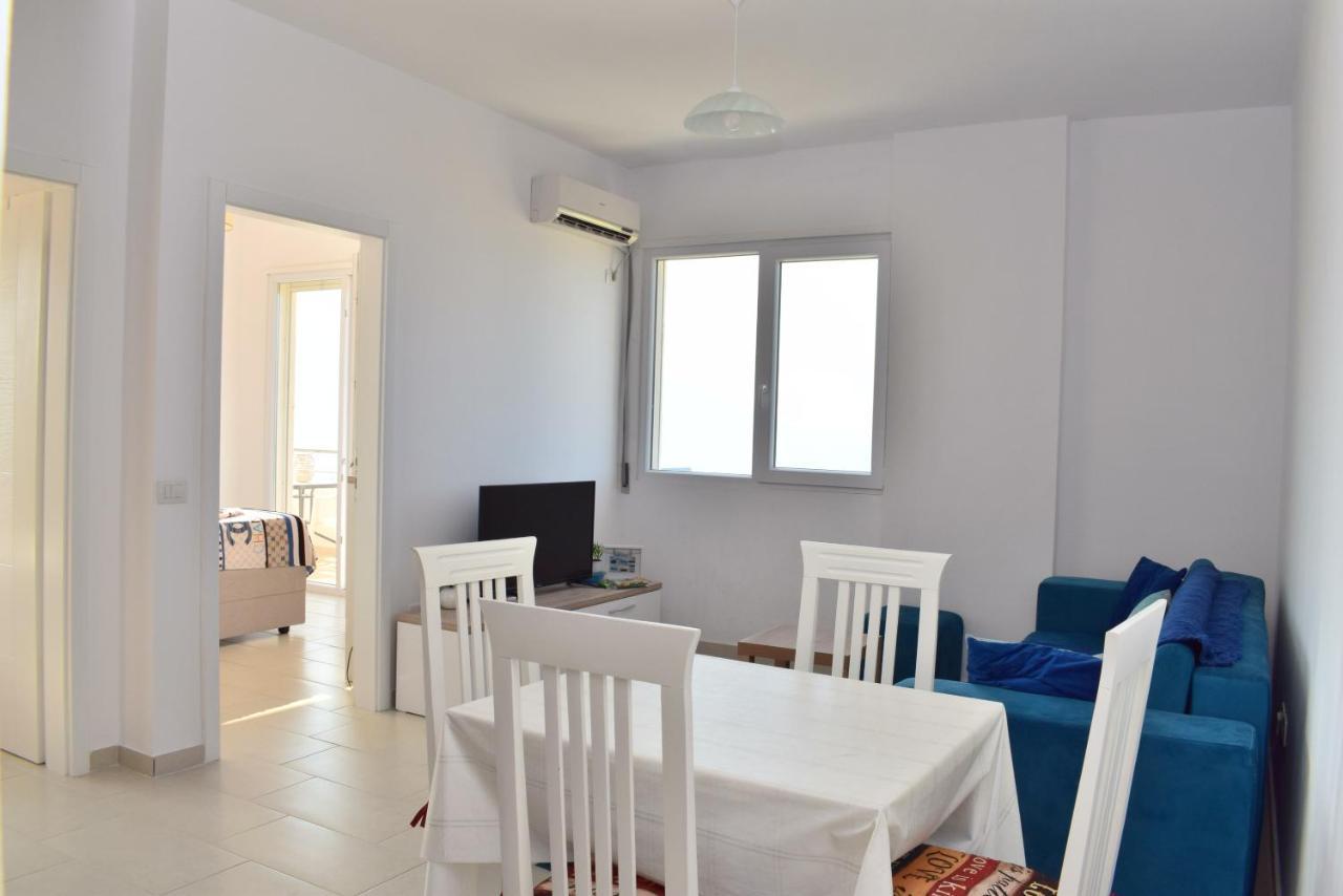 Sea View Apartment - 007 Vlorë エクステリア 写真