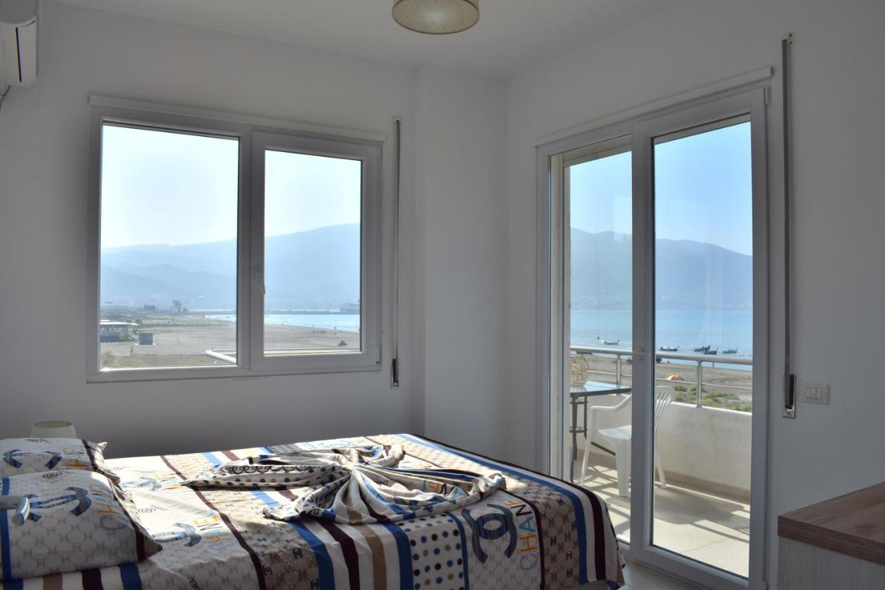 Sea View Apartment - 007 Vlorë エクステリア 写真
