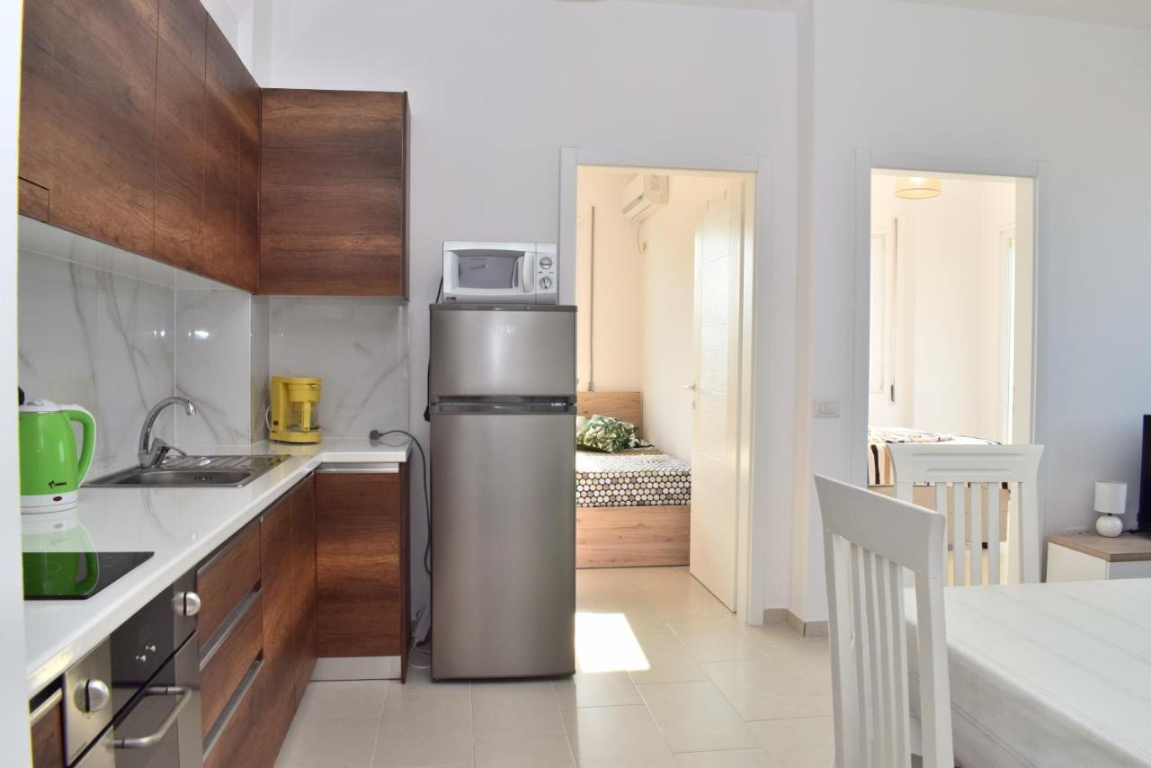 Sea View Apartment - 007 Vlorë エクステリア 写真